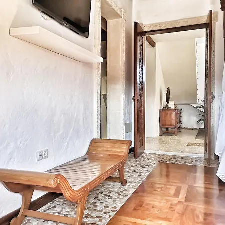 Villa No 23 Lajares, The Bali House *