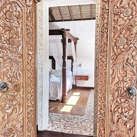 No 23 Lajares, The Bali House Villa
