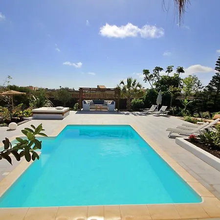 No 23 Lajares, The Bali House La Oliva