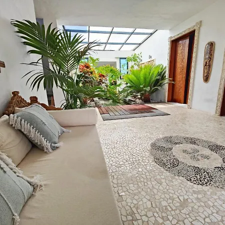 No 23 Lajares, The Bali House Villa *
