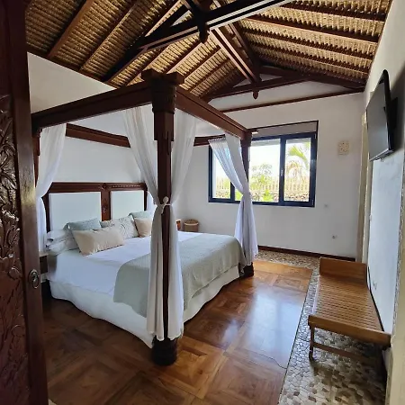 No 23 Lajares, The Bali House *