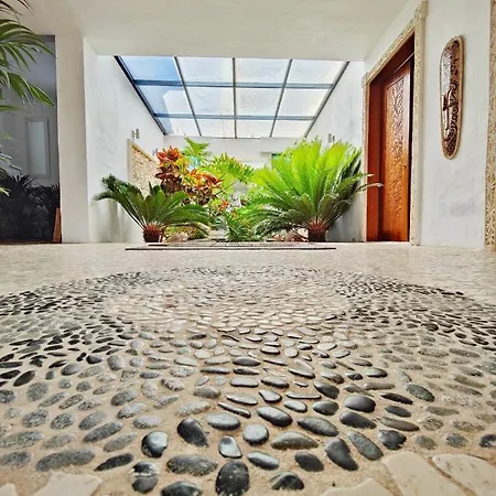 No 23 Lajares, The Bali House La Oliva